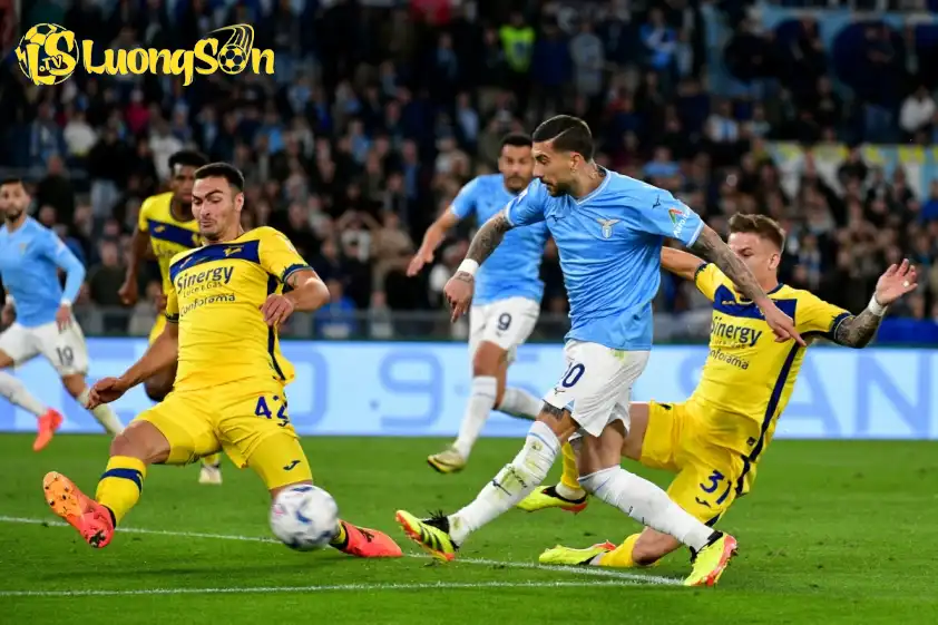 Lazio quyết có điểm trên sân nhà khi tiếp đón Verona. (Ảnh: Internet)