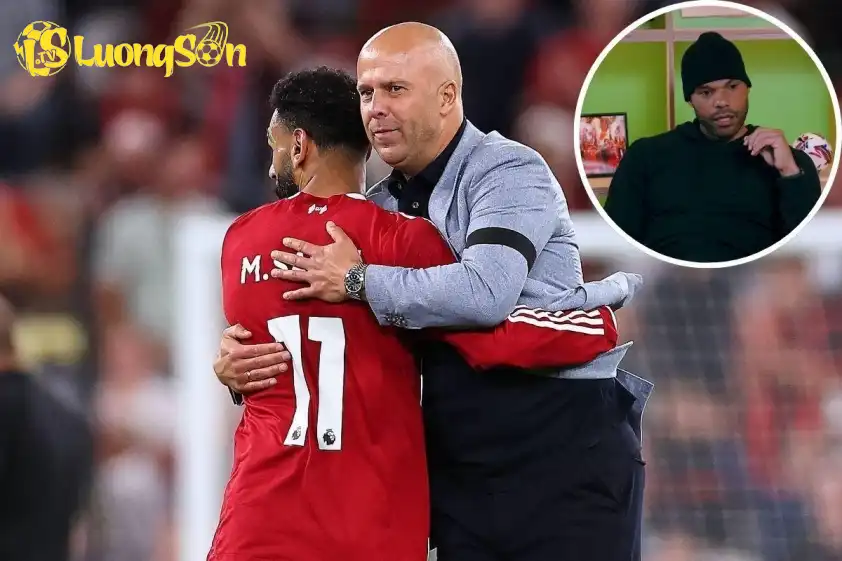 Lescott cho rằng Liverpool nên cung cấp nhiều bóng hơn cho Salah.